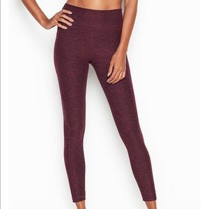 Victoria secret essential legging